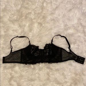 Victoria’s Secret Lace Mesh Bra 34D